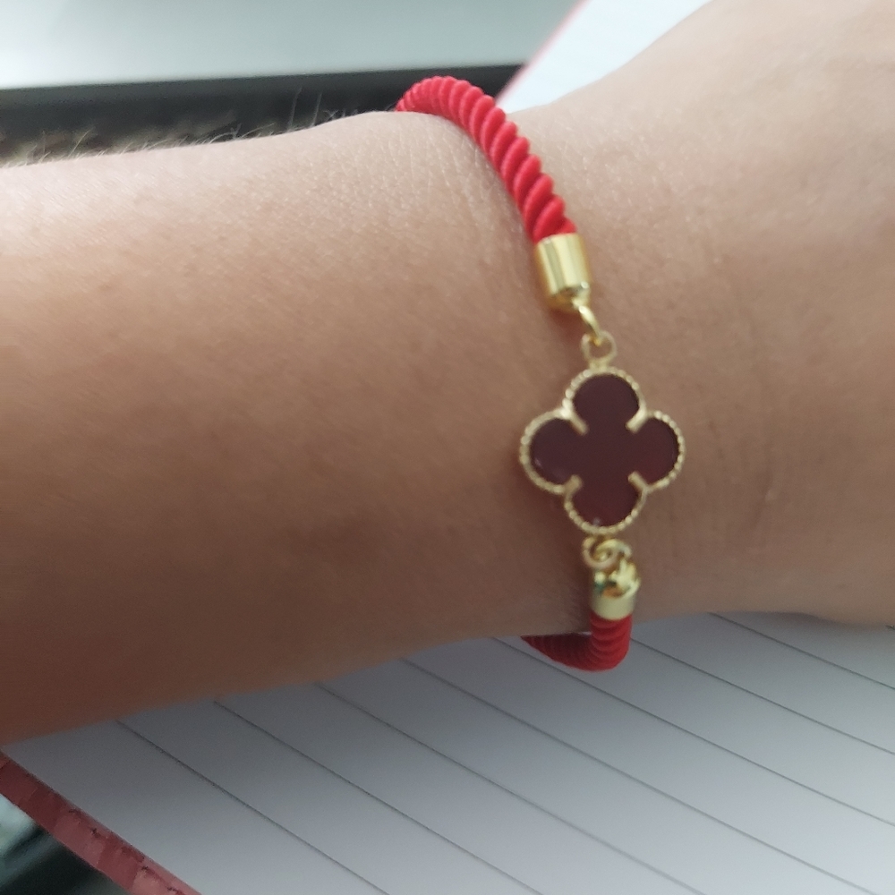 18k Saudi gold lucky bracelet